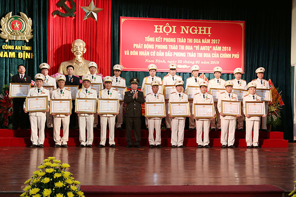 Thứ trưởng Bùi Văn Nam dự triển khai công tác Công an tỉnh Nam Định - Ảnh minh hoạ 3