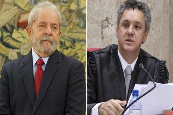 Cựu Tổng thống Lula da Silva (trái) và thẩm phán Gebran Neto.