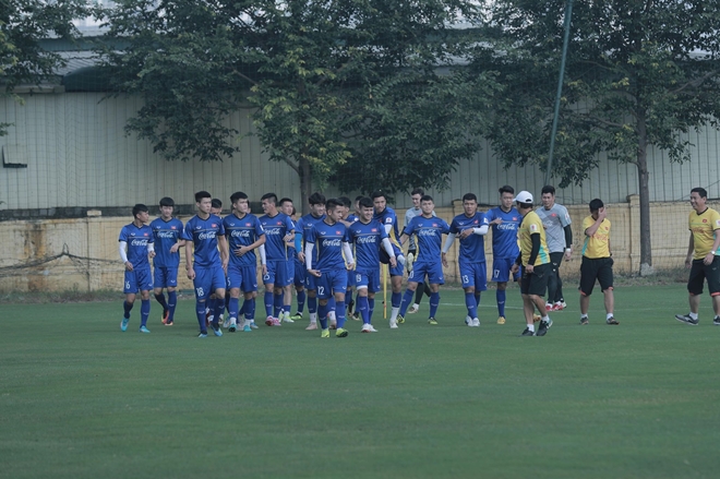 Để chuẩn bị cho Asian Cup 2019, HLV Park Hang-seo đã triệu tập 27 cầu thủ đa phần là các cầu thủ trẻ.