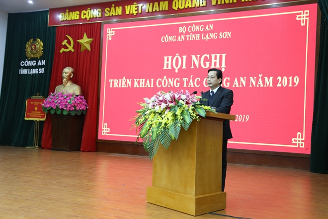 Công an tỉnh Lạng Sơn tổ chức hội nghị triển khai công tác 2019 - Ảnh minh hoạ 2