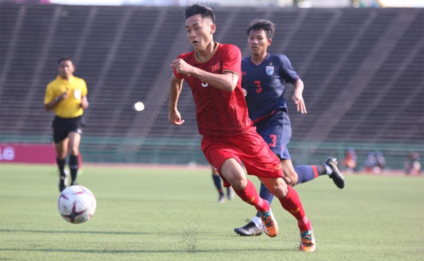 Hòa Thái Lan, U22 Việt Nam đi tiếp với vị trí nhất bảng