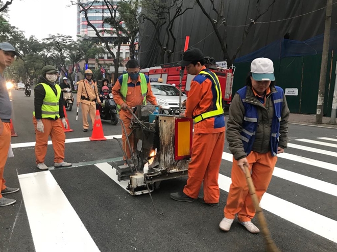 Khu vực diễn ra hoạt động này là ngã tư Lý Thường Kiệt-Quang Trung ngay gần khách sạn Melia.