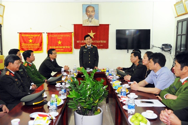 Thứ trưởng Nguyễn Văn Sơn làm việc với Đồn Biên phòng ở Cao Bằng - Ảnh minh hoạ 9