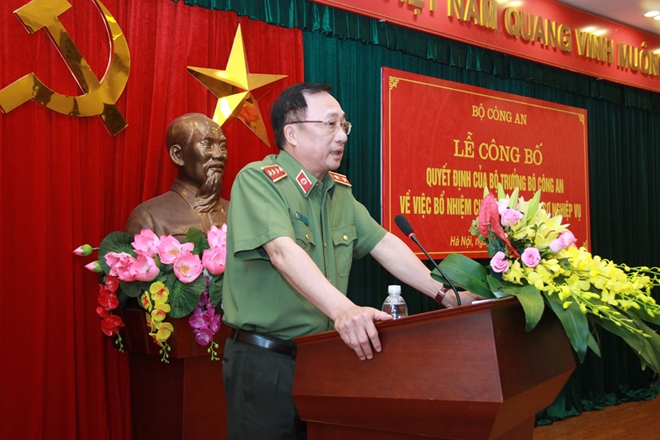 Thiếu tướng Tô Văn Huệ đảm nhiệm chức vụ Cục trưởng Cục Hồ sơ Nghiệp vụ