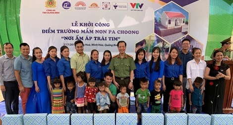 Công an tỉnh Quảng Bình tổ chức khởi công điểm trường tại Pa Choong