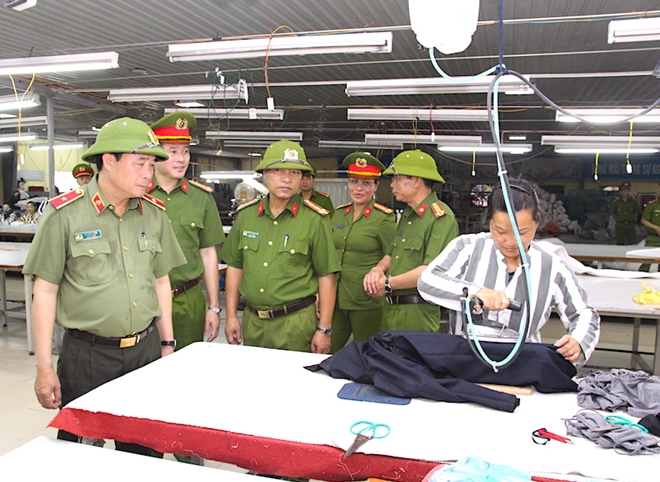 Trại giam Phú Sơn 4 làm tốt công tác quản lý, cải tạo, giáo dục phạm nhân - Ảnh minh hoạ 5