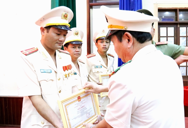 Trung tá Lương Anh Sơn - gương sáng trong công tác PCCC và cứu nạn, cứu hộ