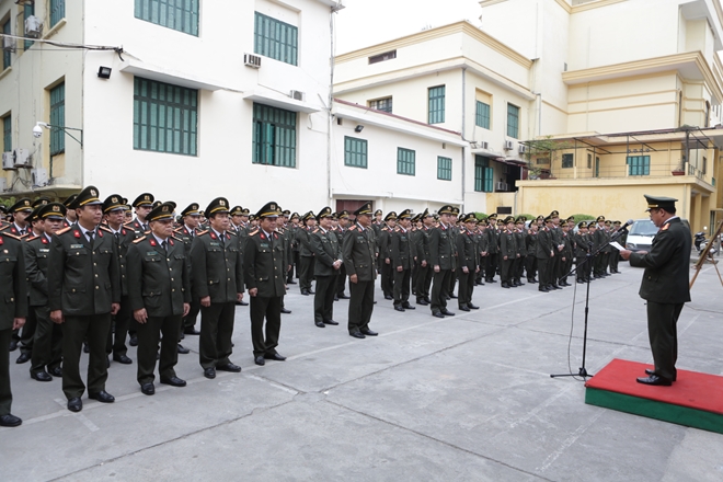 Xây dựng hình ảnh người chiến sĩ Công an  đẹp trong lòng dân - Ảnh minh hoạ 3