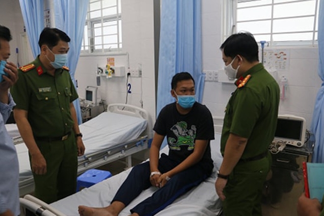 Thăm hỏi chiến sĩ bị thương khi chữa cháy tại KCX Tân Thuận - Ảnh minh hoạ 3