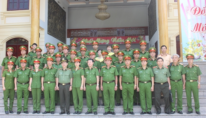 Thứ trưởng Nguyễn Văn Sơn thăm và làm việc với Trại giam Thủ Đức - Ảnh minh hoạ 3