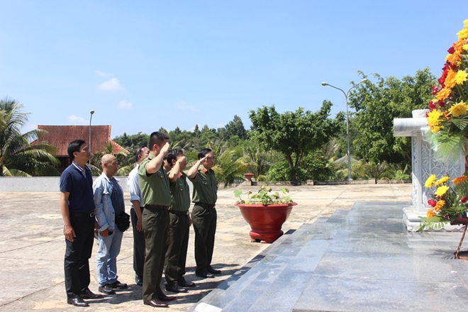 Giáo dục truyền thống cho đoàn viên công đoàn - Ảnh minh hoạ 2