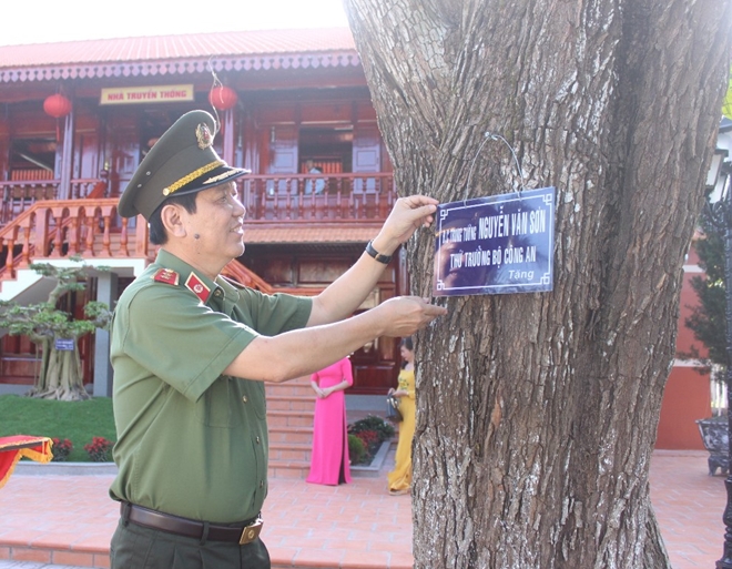 Trại giam Xuyên Mộc đón nhận Huân chương Chiến công hạng Nhì - Ảnh minh hoạ 7