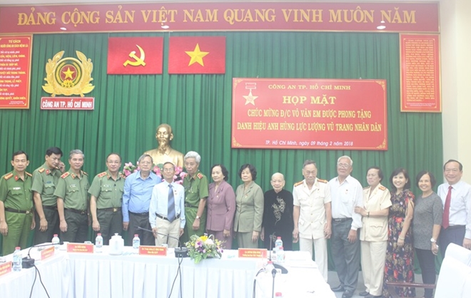 Công an TP Hồ Chí Minh vinh danh Anh hùng LLVTND Võ Văn Em - Ảnh minh hoạ 5