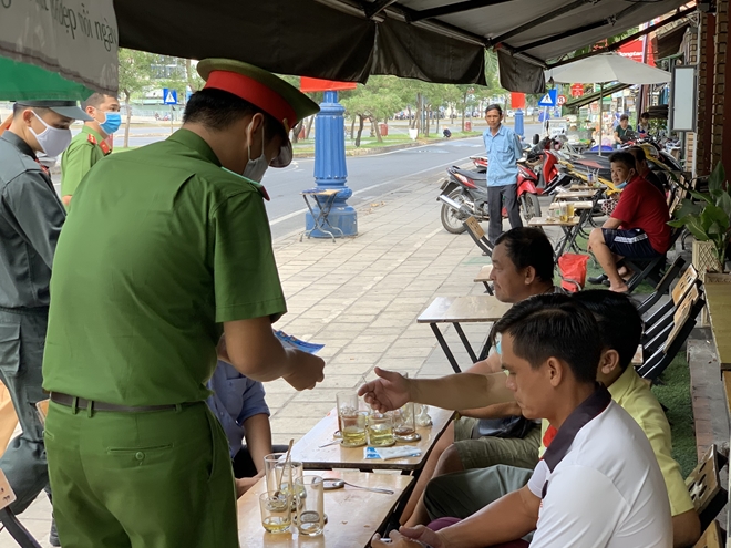 Tuổi trẻ Công an TP Hồ Chí Minh ra quân “Ngày cao điểm tình nguyện” - Ảnh minh hoạ 7