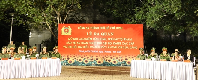 Công an TP Hồ Chí Minh tổ chức Lễ ra quân tấn công trấn áp tội phạm