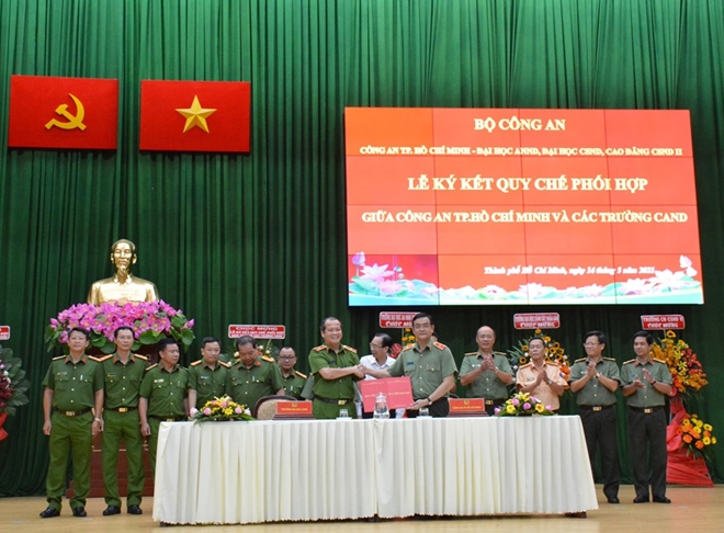 Công an TP Hồ Chí Minh ký kết phối hợp với ba trường CAND
