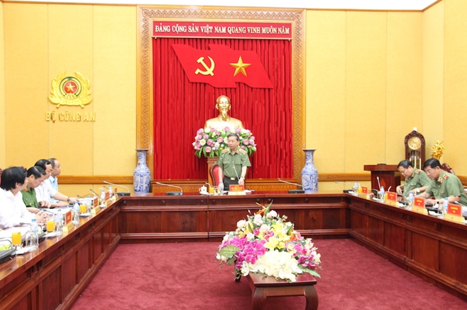 Bộ trưởng Tô Lâm chủ trì cuộc họp bàn xây dựng Nhà hát Công an nhân dân