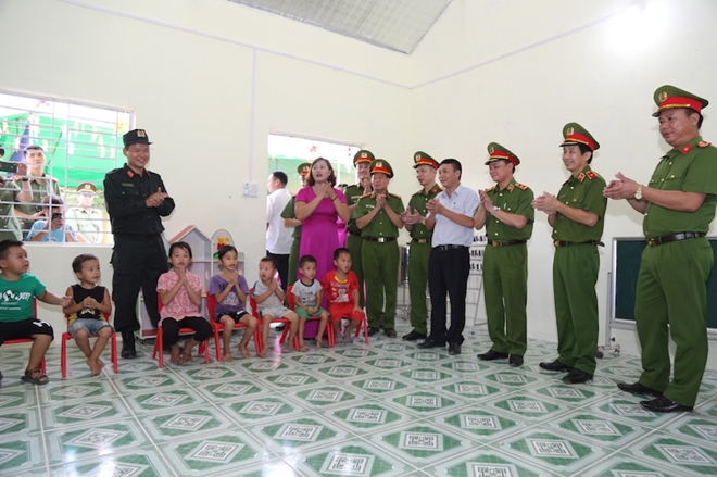 CSCĐ xây dựng và trao tặng phòng học mầm non ở Lạng Sơn - Ảnh minh hoạ 8