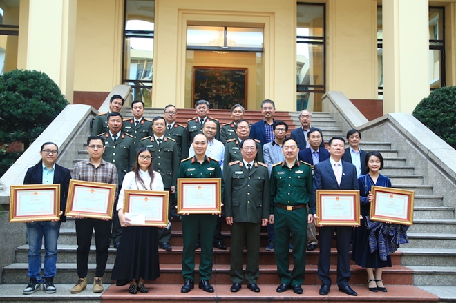 Bộ Công an khen thưởng các tập thể, cá nhân thiết kế Trụ sở Nhà hát CAND - Ảnh minh hoạ 4