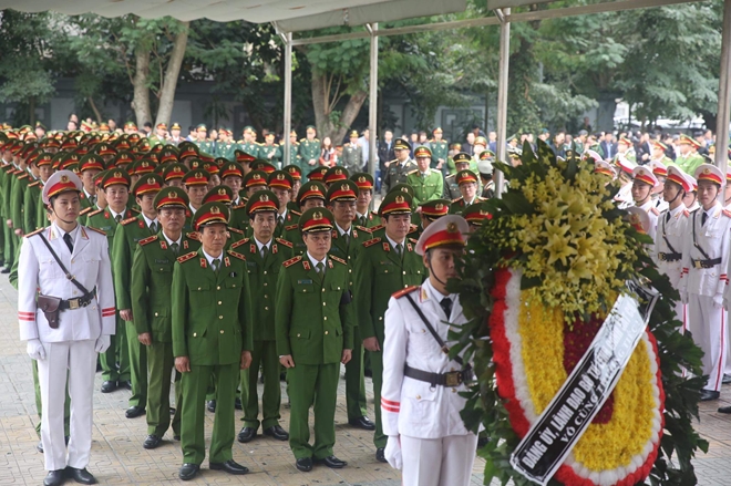 Đồng đội nghẹn ngào tiễn đưa hai người con của Trung đoàn CSCĐ Thủ đô - Ảnh minh hoạ 3