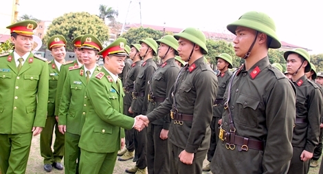 Trung đoàn CSCĐ Thủ đô khai giảng khóa huấn luyện cho gần 700 tân binh