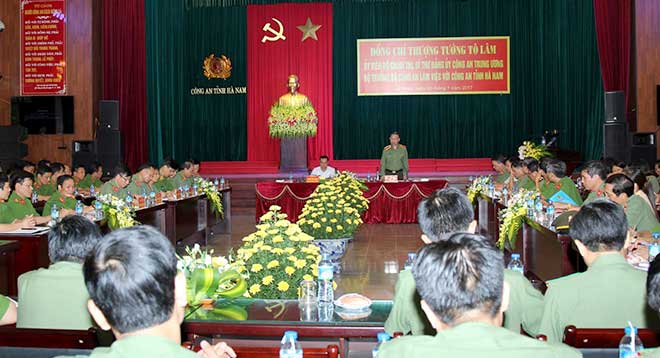 Bộ trưởng Tô Lâm thăm, làm việc tại Công an tỉnh Hà Nam - Ảnh minh hoạ 3