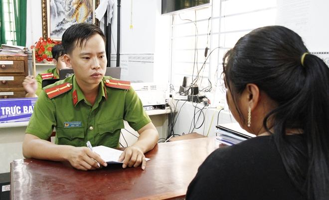 Những cán bộ Công an giành lại mạng sống của người muốn gặp... “Hà bá”