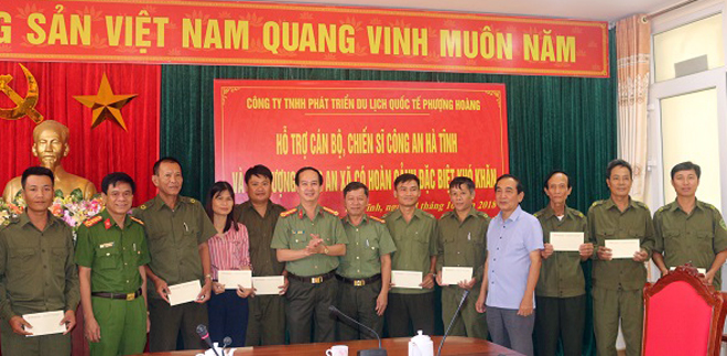 Công ty Phượng Hoàng hỗ trợ quỹ nghĩa tình đồng đội Công an tỉnh Hà Tĩnh - Ảnh minh hoạ 2