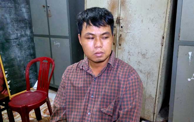 Dùng vé số giả lừa đảo người bán vé số thật