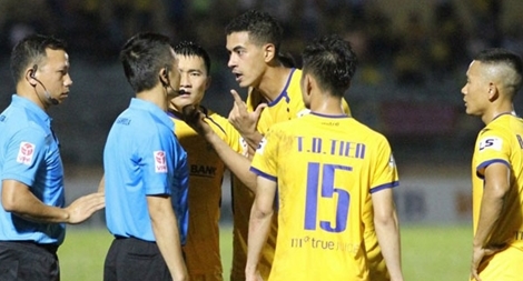 Hậu quả từ sai lầm của trọng tài