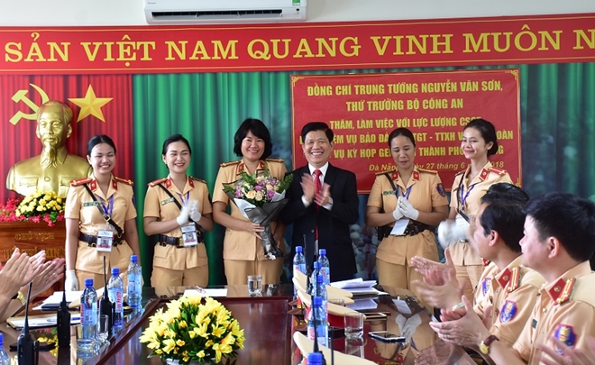 Thứ trưởng Nguyễn Văn Sơn kiểm tra công tác đảm bảo  ATGT phục vụ GEF 6 - Ảnh minh hoạ 2