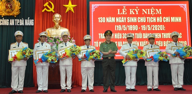 Công an Đà Nẵng kỷ niệm 130 năm Ngày sinh Chủ tịch Hồ Chí Minh