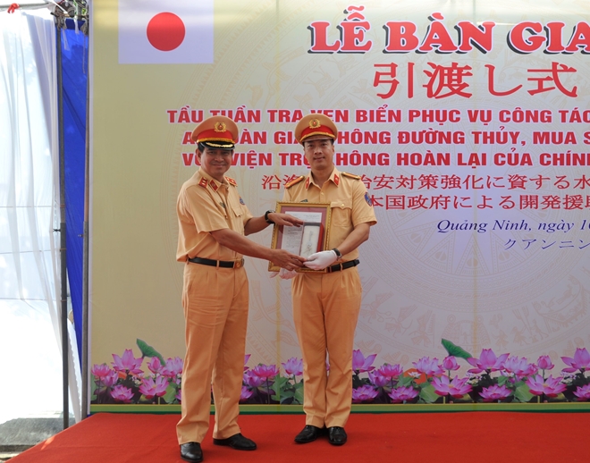 Bàn giao tàu cho Cảnh sát đường thuỷ Việt Nam - Ảnh minh hoạ 4