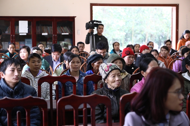Mang Tết đến với người nghèo ở Tuyên Quang