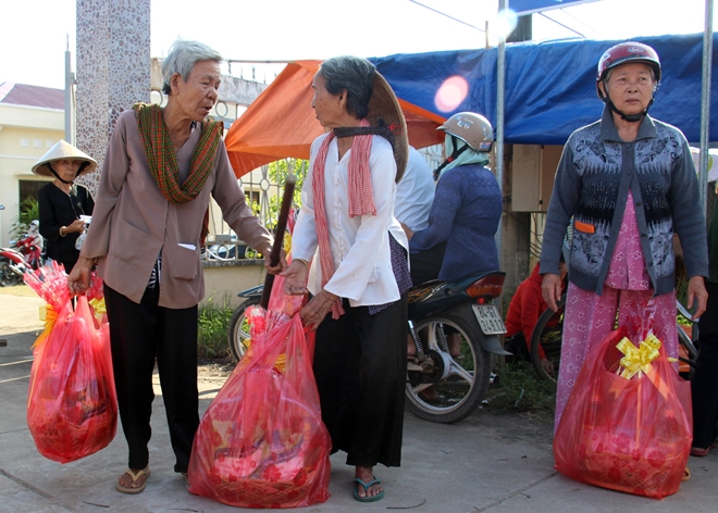 Chút tình Xuân về với đồng bào nghèo Trà Vinh và xứ Dừa - Ảnh minh hoạ 14