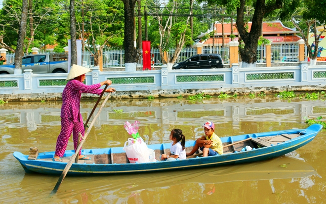 Ấm áp tình Xuân với bà con nghèo vùng đất Hậu Giang - Ảnh minh hoạ 6