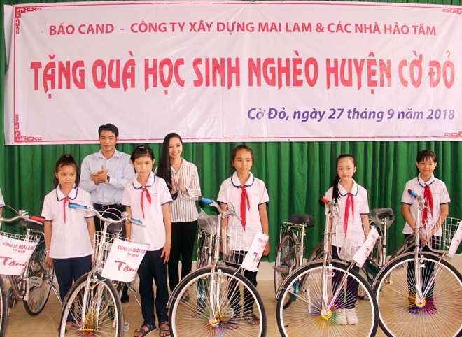 Báo CAND và Công ty Mai Lam, tặng xe đạp cho học sinh nghèo hiếu học - Ảnh minh hoạ 4