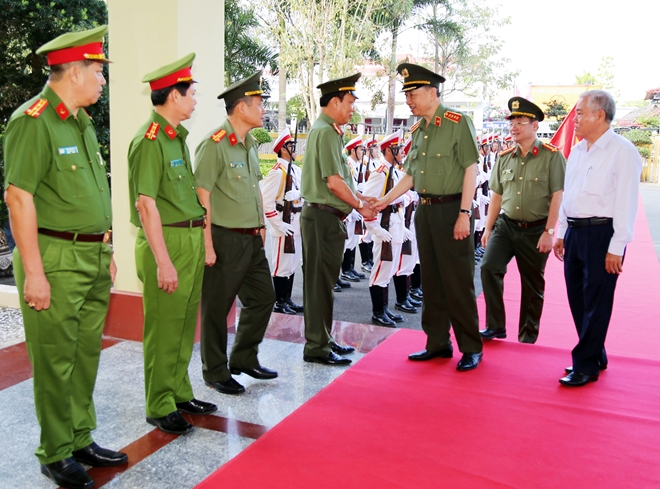 Bộ trưởng Tô Lâm kiểm tra công tác tại Công an tỉnh Sóc Trăng - Ảnh minh hoạ 2