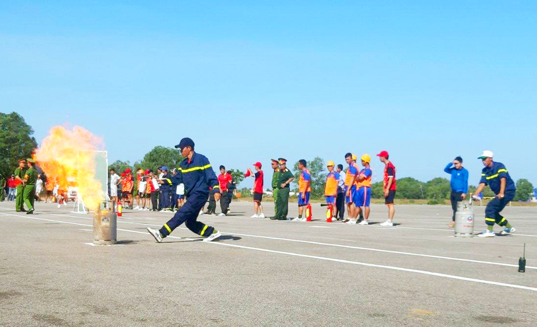 Huyện đảo Phú Quốc tổ chức hội thao kỹ thuật chữa cháy và cứu nạn cứu hộ