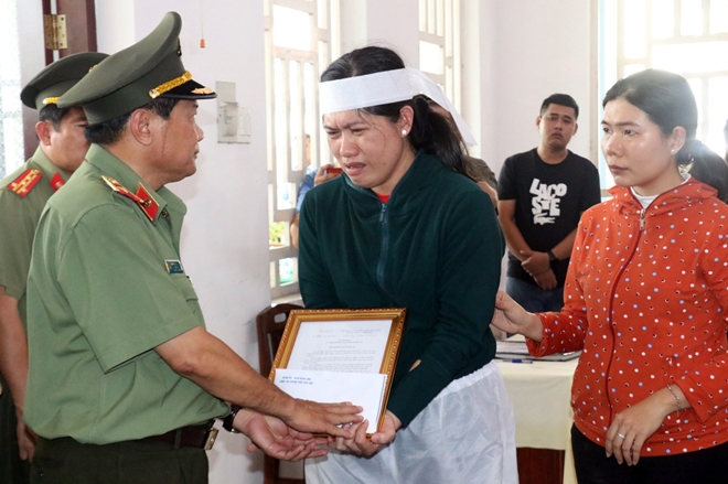 Thăng cấp bậc hàm từ Đại úy lên Thiếu tá cho đồng chí Nguyễn Thanh Hải - Ảnh minh hoạ 3