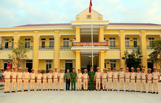 Thứ trưởng Nguyễn Duy Ngọc làm việc với Thủy đoàn II Cục CSGT và Trung đoàn CSCĐ Tây Nam Bộ - Ảnh minh hoạ 3