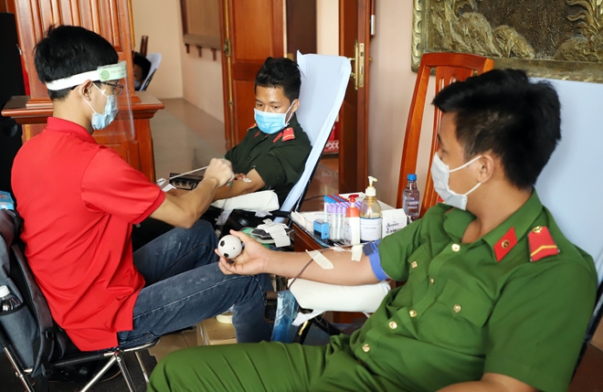CBCS Công an tỉnh Hậu Giang tham gia hiến máu tình nguyện