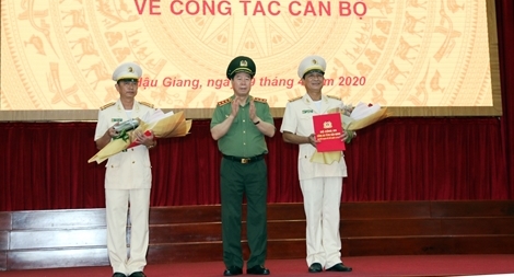 Thượng tá Huỳnh Việt Hòa giữ chức vụ Giám đốc Công an tỉnh Hậu Giang