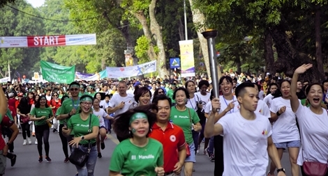 "Cuộc chạy vì trẻ em Hà Nội 2018" quyên góp được hơn 1 tỷ đồng
