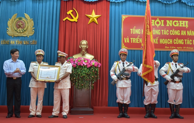 Thứ trưởng Nguyễn Văn Sơn chỉ đạo công tác tại Công an Bạc Liêu - Ảnh minh hoạ 2