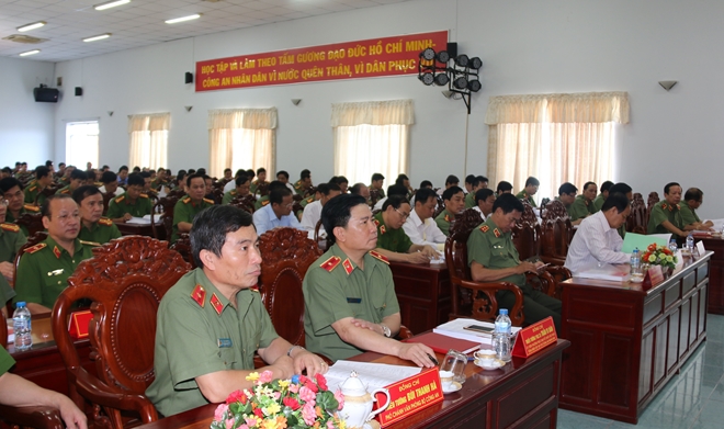 Vận động quần chúng tín đồ Phật giáo Hòa Hảo tham gia bảo đảm an ninh trật tự - Ảnh minh hoạ 4