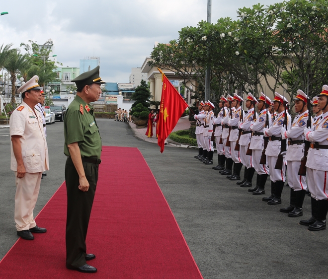 Bộ trưởng Tô Lâm làm việc với Công an và Cảnh sát PCCC TP Cần Thơ - Ảnh minh hoạ 2