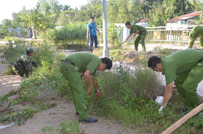 Tuổi trẻ lực lượng vũ trang Sóc Trăng ra quân bảo vệ môi trường - Ảnh minh hoạ 2