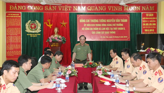 Thứ trưởng Nguyễn Văn Thành làm việc với Thủy đoàn II Cục CSGT