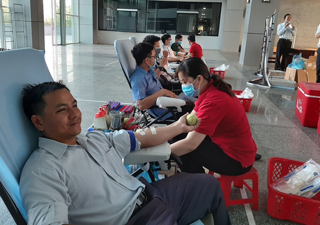 Bệnh viện đa khoa Sóc Trăng hiến máu tình nguyện - Ảnh minh hoạ 4